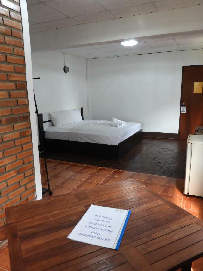 P'Lyn House Otel Chiang Mai Dış mekan fotoğraf